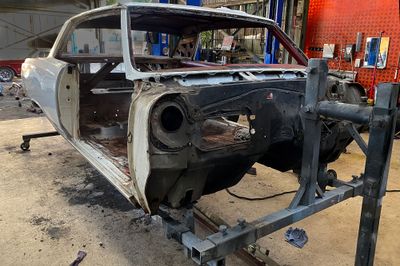 66 Chevelle silver rotissie